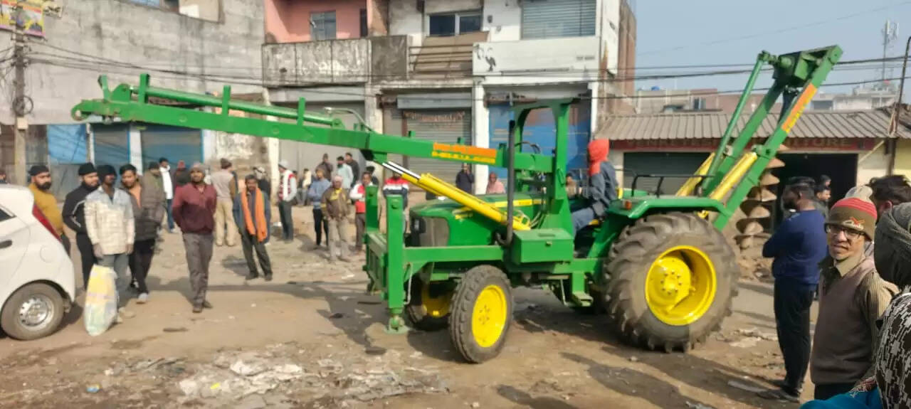 होलिका दहन मैदान पर कब्जे का हुआ विरोध, निषेधाज्ञा लागू