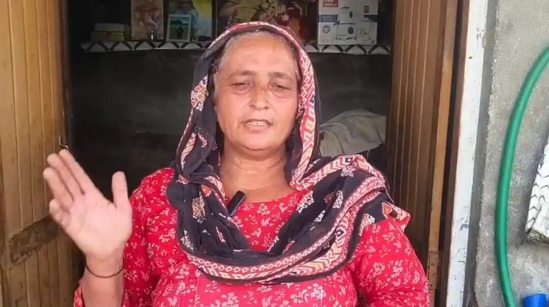 जींद: आर्थिक तंगी को पछाड़ किसान की बेटी नीरू ने एशियन गेम्स में जीता स्वर्ण पदक