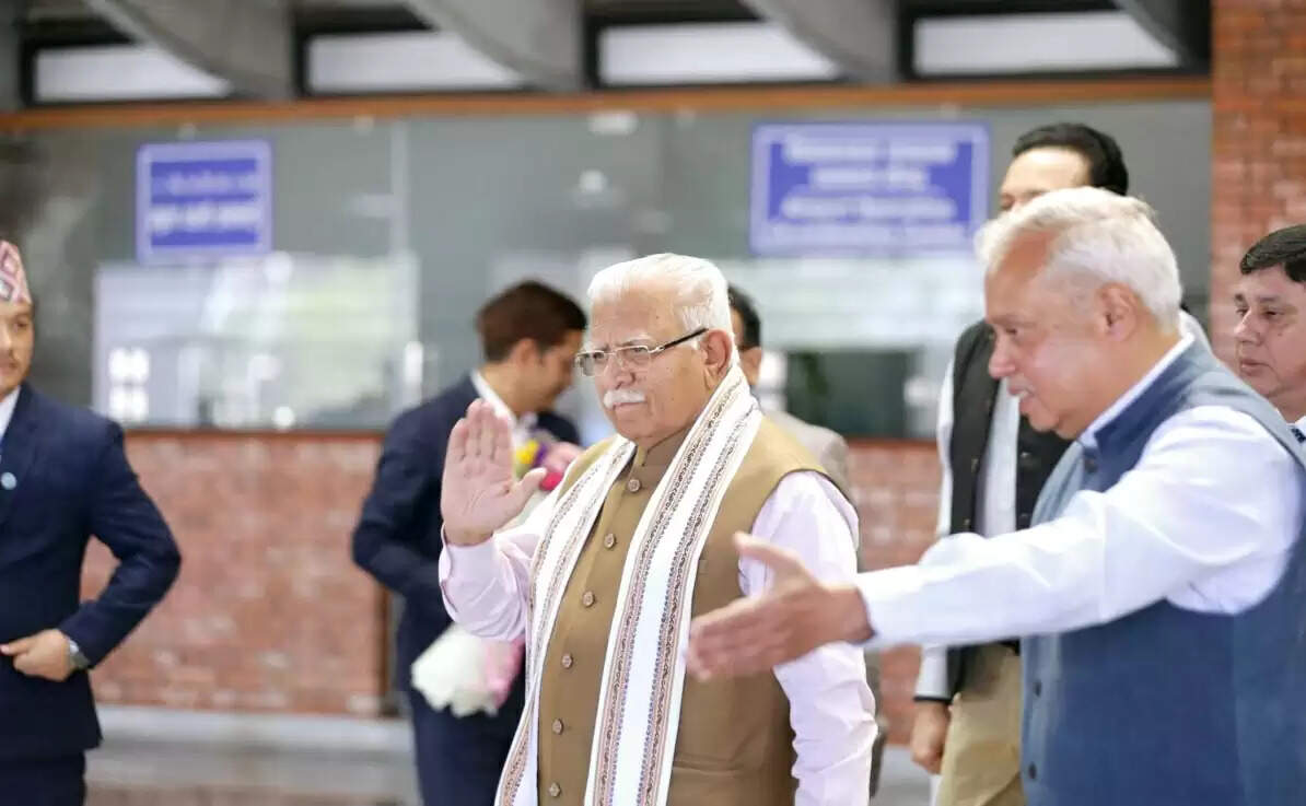 भारतीय ऊर्जा मंत्री मनोहर लाल दो दिवसीय नेपाल दौरे पर काठमांडू पहुंचे