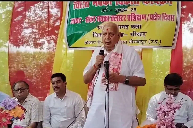 सीखड़ बना मक्का उत्पादन का ‘हब’, मेहनती किसानों को देख मंत्रमुग्ध हुए कृषि मंत्री
