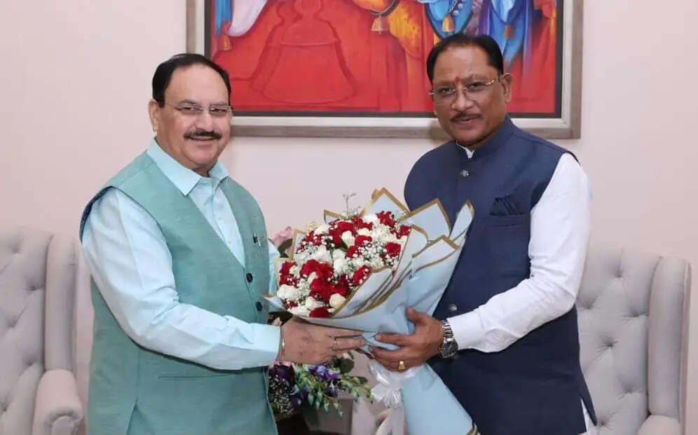 मुख्यमंत्री विष्णुदेव साय ने केंद्रीय स्वास्थ्य मंत्री जेपी नड्डा से की सौजन्य भेंट