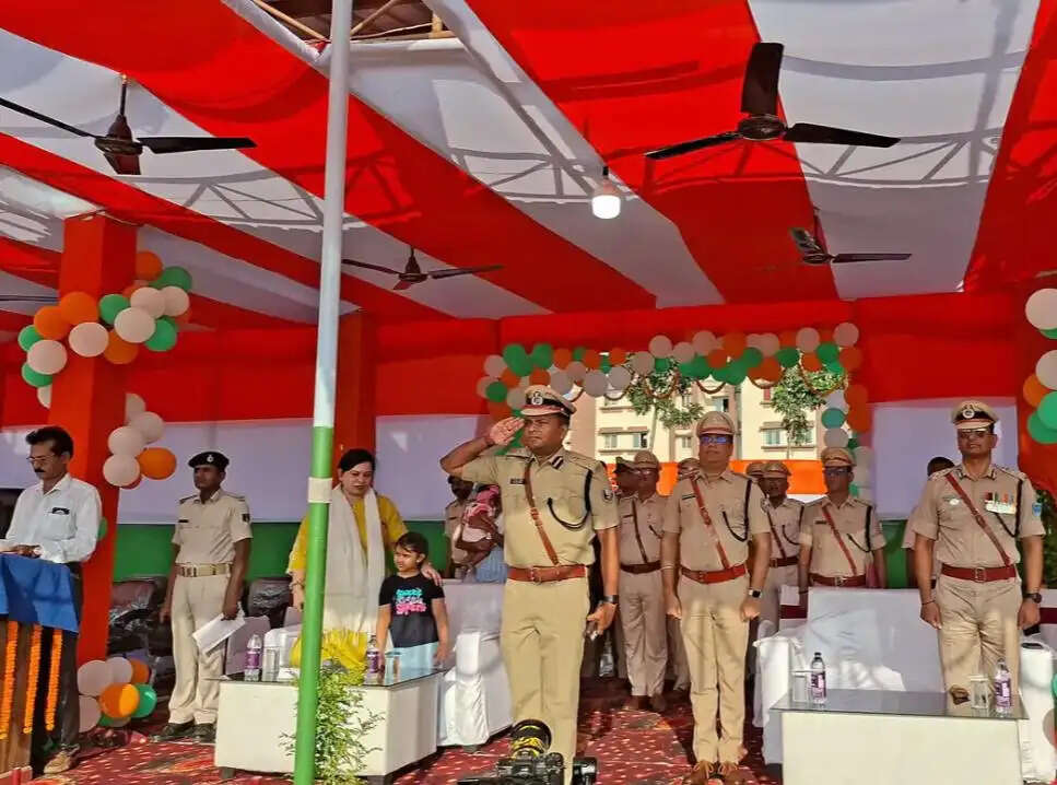 भीमनगर में 1074 महिला जवानों की पासिंग आउट परेड, बिहार पुलिस को मिली नई शक्ति