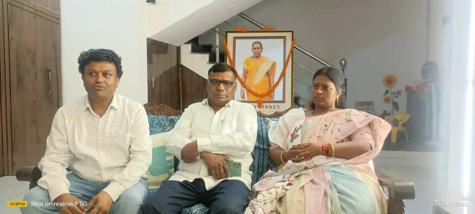 महापौर रोशनी खालको से मिलकर जताई संवेदना