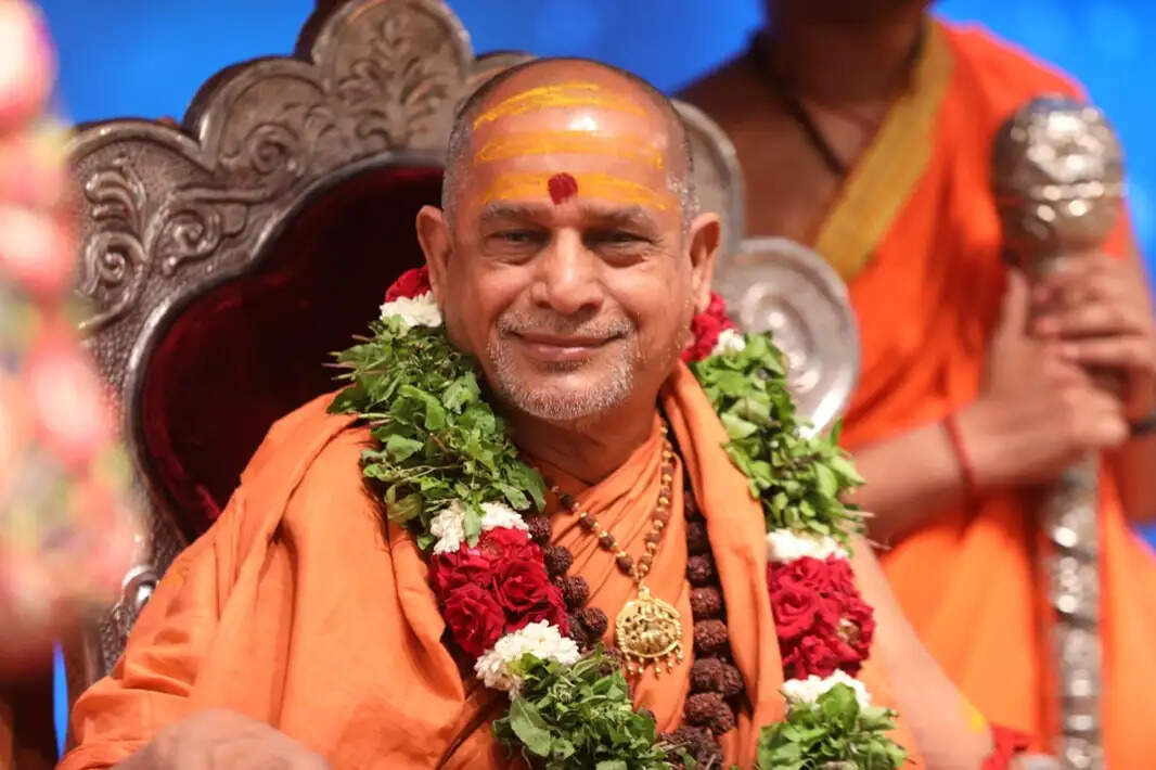 (साक्षात्कार)भारत में हो धर्म-परिषद की स्थापना, मंदिर व्यवस्था के लिए बने 'सनातन बोर्ड': शंकराचार्य स्वामी सदानंद सरस्वती महाराज