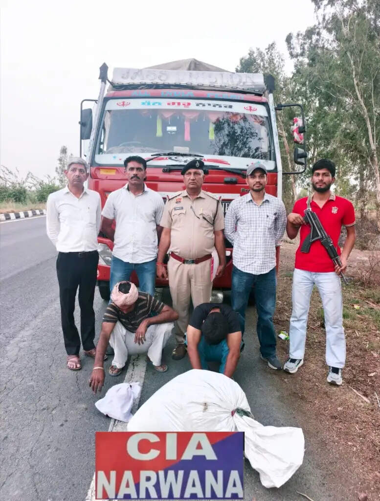 जींद :चावलों की आड़ में हो रही थी तस्करी, कैंटर से अफीम व चूरा पोस्त बरामद