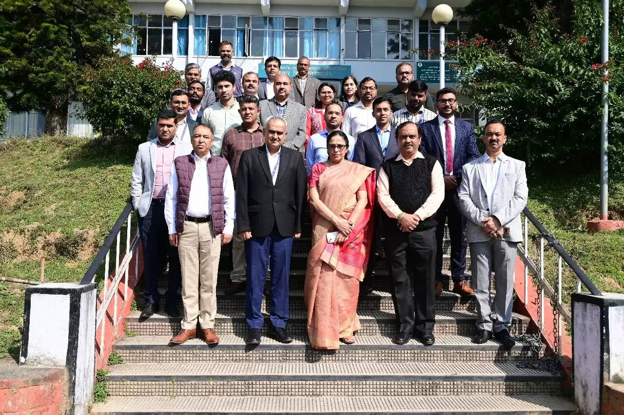 पालमपुर कृषि विश्वविद्यालय ने हरियाणा के नाबार्ड अधिकारियों के लिए आयोजित किया प्रशिक्षण कार्यक्रम