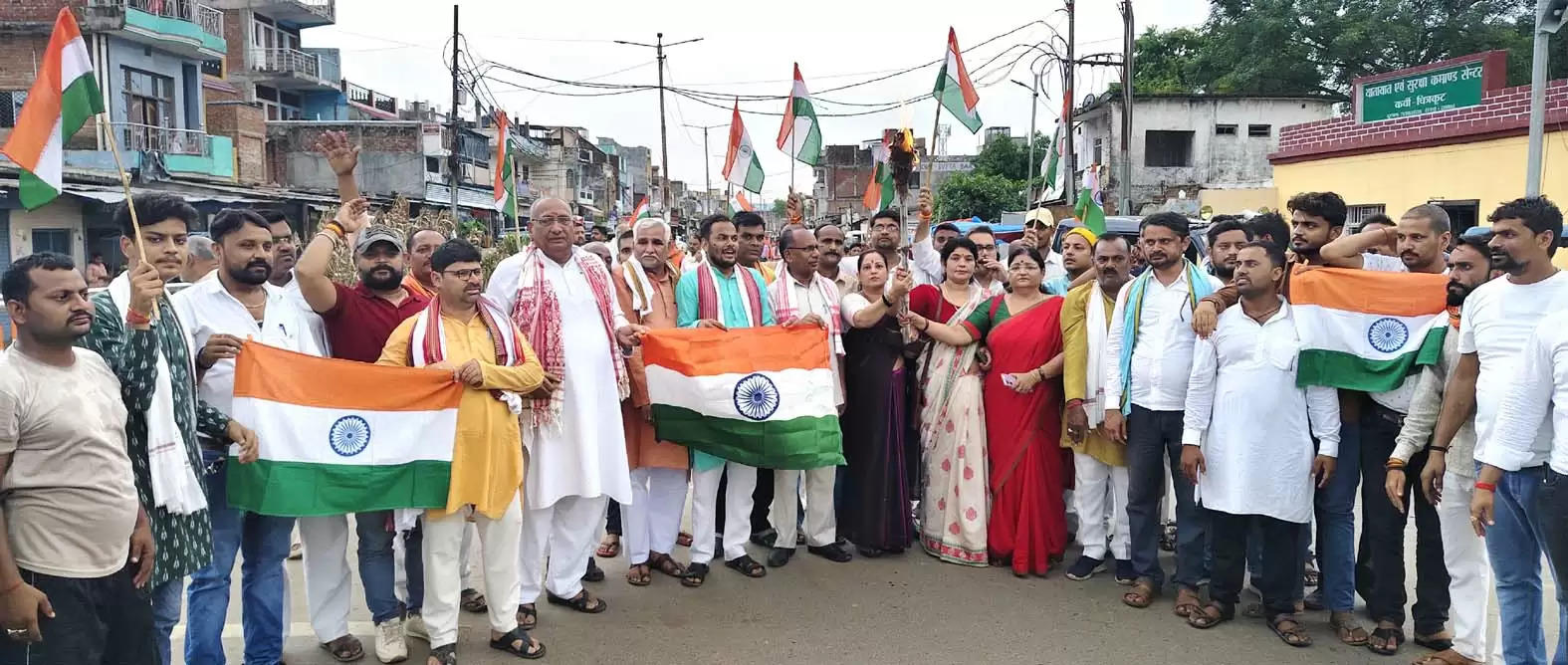 करगिल विजय दिवस की 25वीं बरसी पर भाजपा युवा मोर्चा ने दी अमर शहीदों को श्रद्धाजंलि