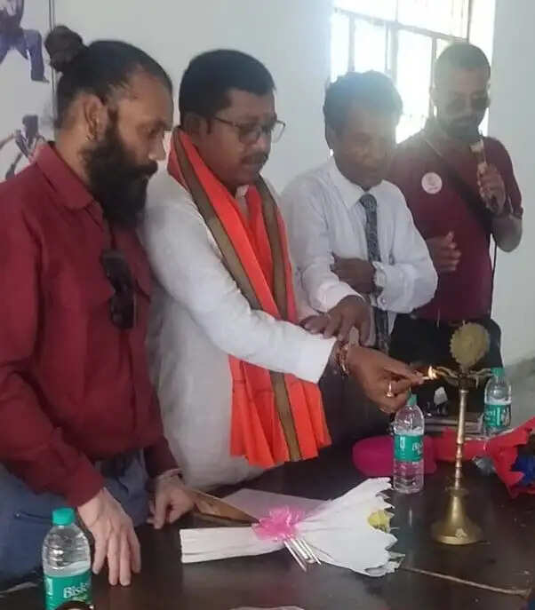 विश्व तंबाकू निषेध दिवस पर जिला खेल भवन में वूशु खेल प्रतियोगिता आयोजित
