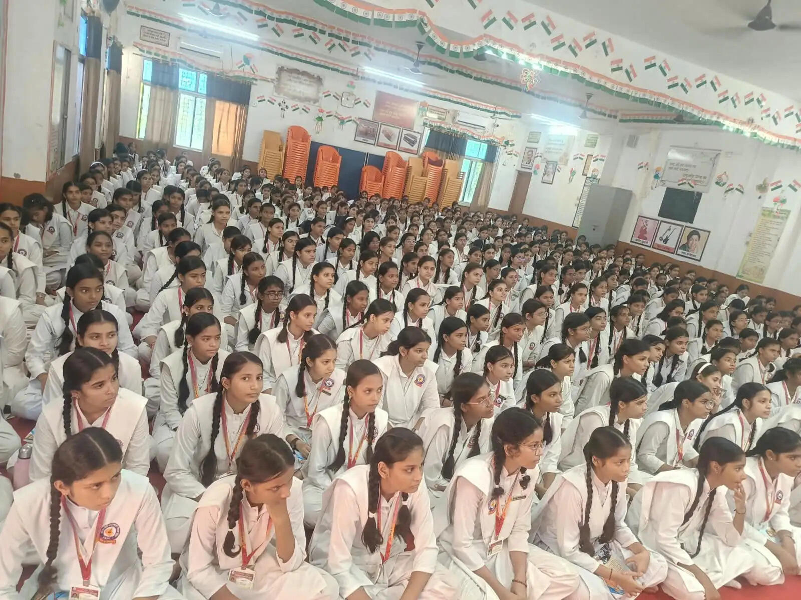 महिलाओं को अपनी आंतरिक शक्ति पहचाननी होगी : निधि द्विवेदी
