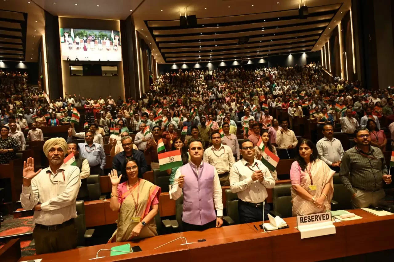 केंद्रीय मंत्री शिवराज सिंह चाैहान ने प्रधानमंत्री नरेन्द्र मोदी के विजन काे पूरा करने का दिलाया संकल्प