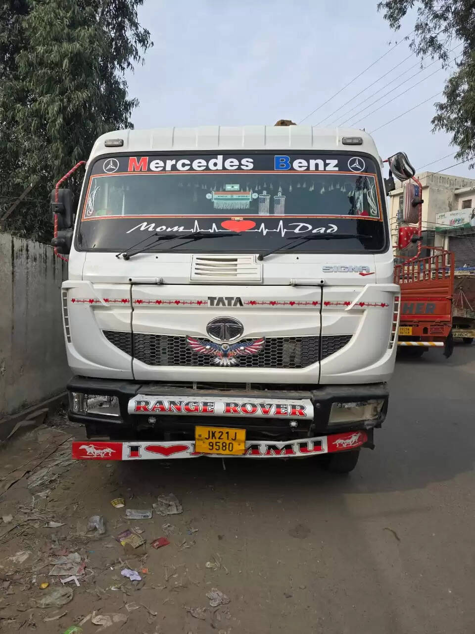 अवैध खनन के खिलाफ कार्रवाई, गंग्याल पुलिस स्टेशन ने डंपर किए जब्त