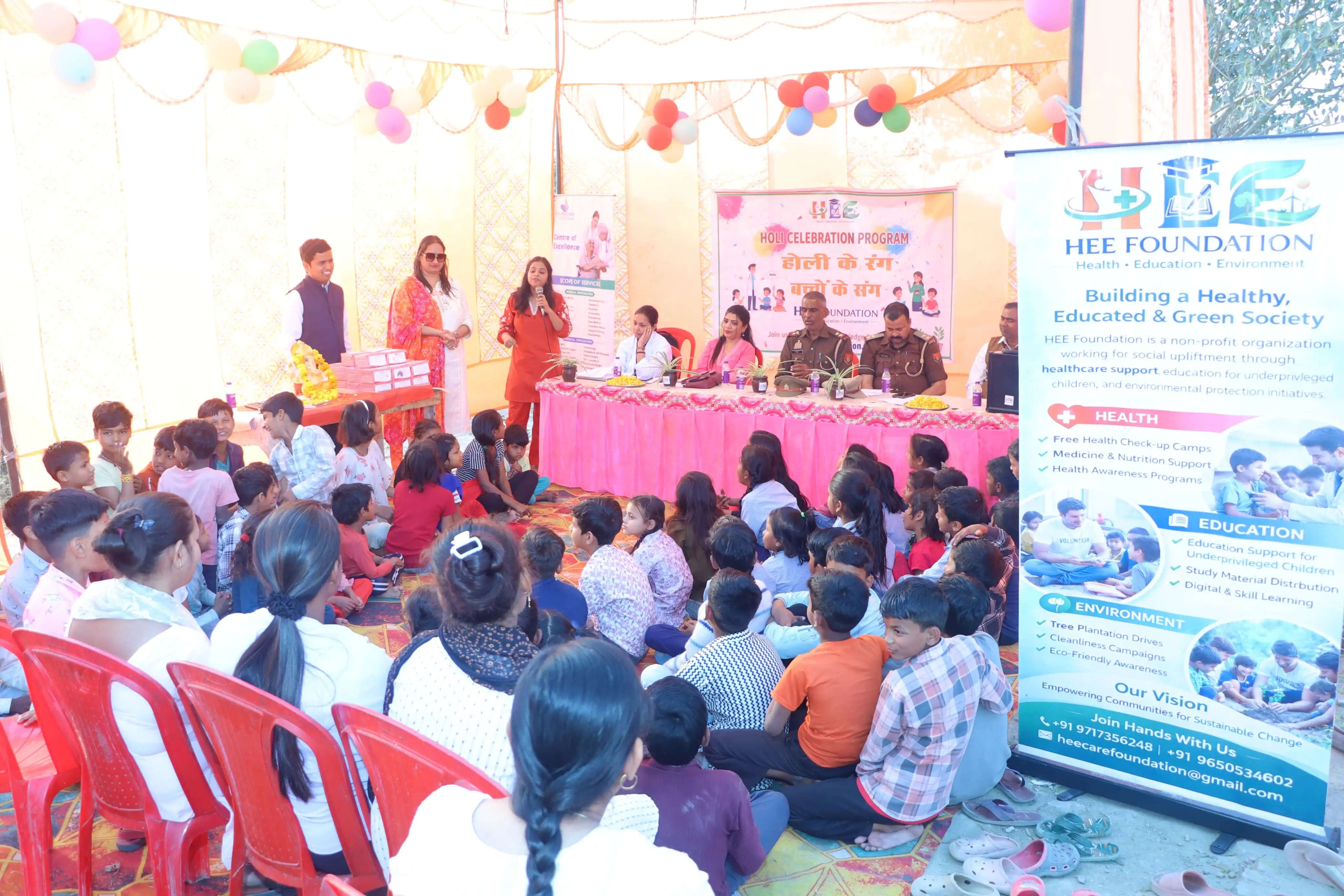 नोएडा में ‘ही फाउंडेशन’ ने जरूरतमंद बच्चों संग मनाई जागरूकता भरी होली