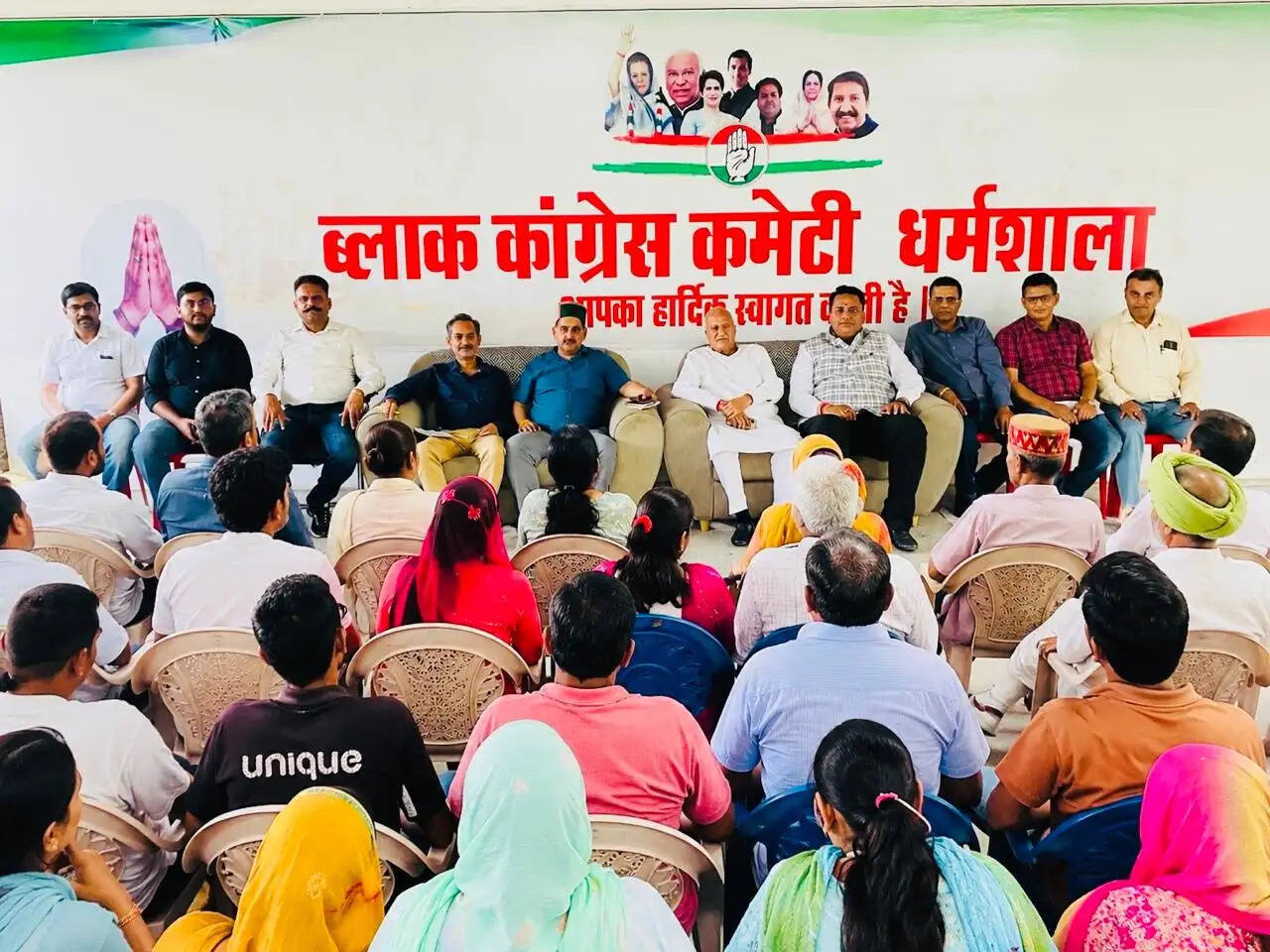 धर्मशाला की जनता भाजपा की जनविरोधी नीतियों का देगी करारा जबाव : प्रो. चंद्र कुमार
