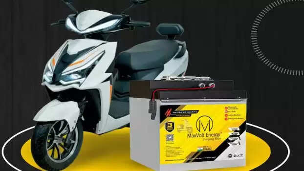 मैक्सवोल्ट एनर्जी की स्टॉक मार्केट में फ्लैट एंट्री, लिस्टिंग के बाद शेयरों में गिरावट