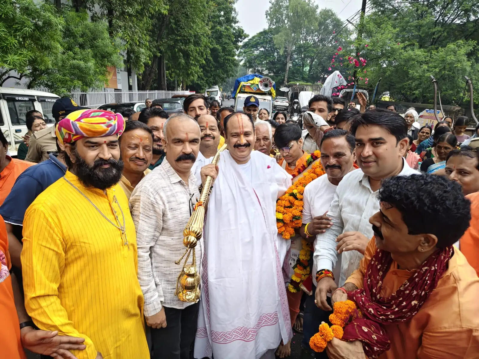 पंडित प्रदीप मिश्रा ने सीहोर की पहचान को विश्व स्तर पर पहुंचाया : प्रिंस राठौर