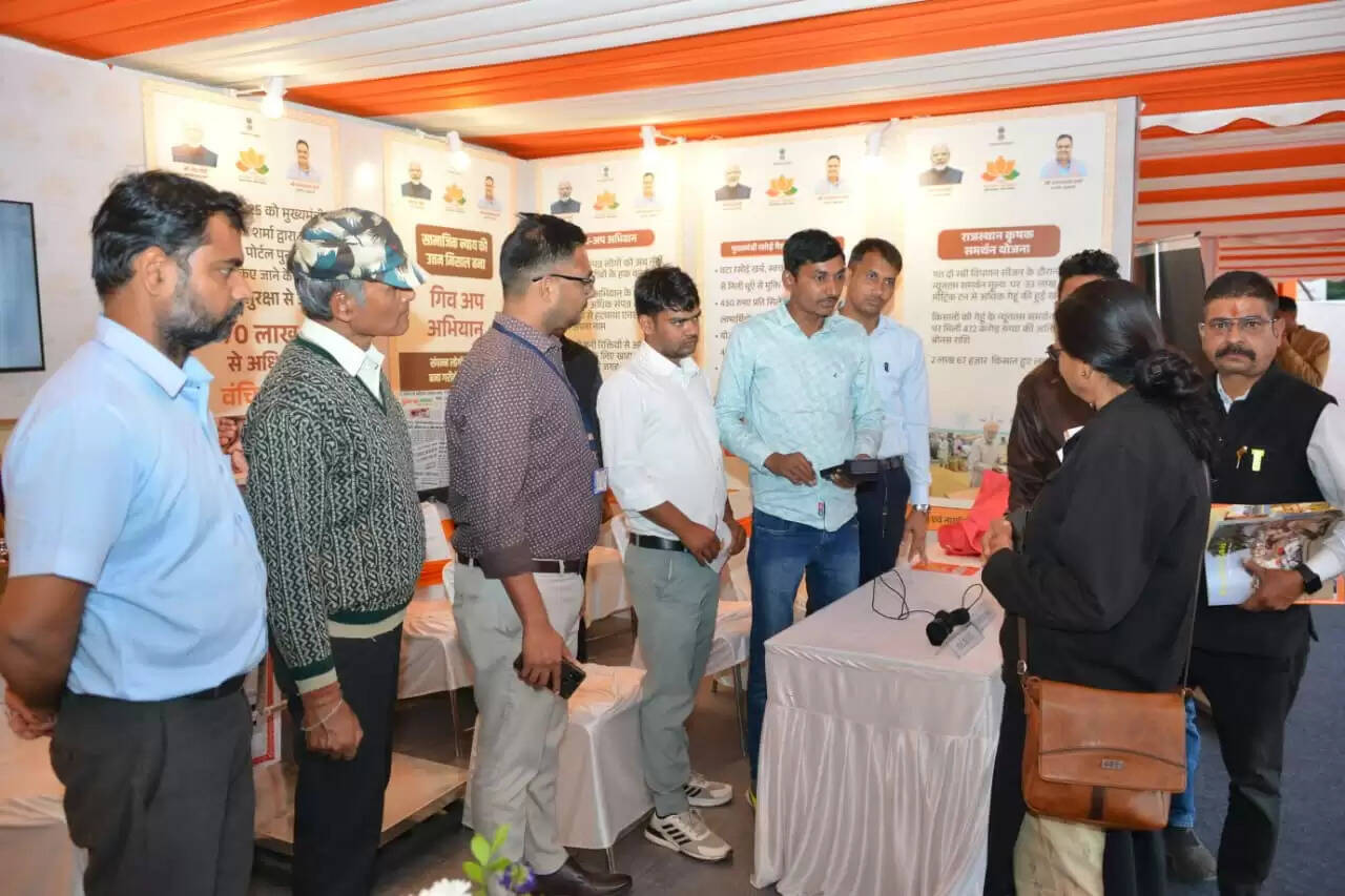 राज्य स्तरीय प्रदर्शनी: सामाजिक न्याय एवं अधिकारिता विभाग की स्टॉल पर विजिटर्स का बढ़ा फुटफॉल