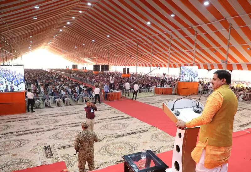 हम भारतीयों के स्व-अनुशासन से आज विश्व की महाशक्ति के रूप में तैयार हो रहा भारत : मोहन यादव