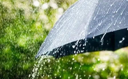 उत्तराखंड समेत अधिकतर पहाड़ी क्षेत्रों में भारी बारिश के आसार