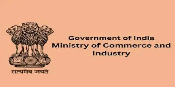 अमेरिकी टैरिफ से जुड़ी घटनाओं का अध्ययन कर रही सरकारः वाणिज्य मंत्रालय