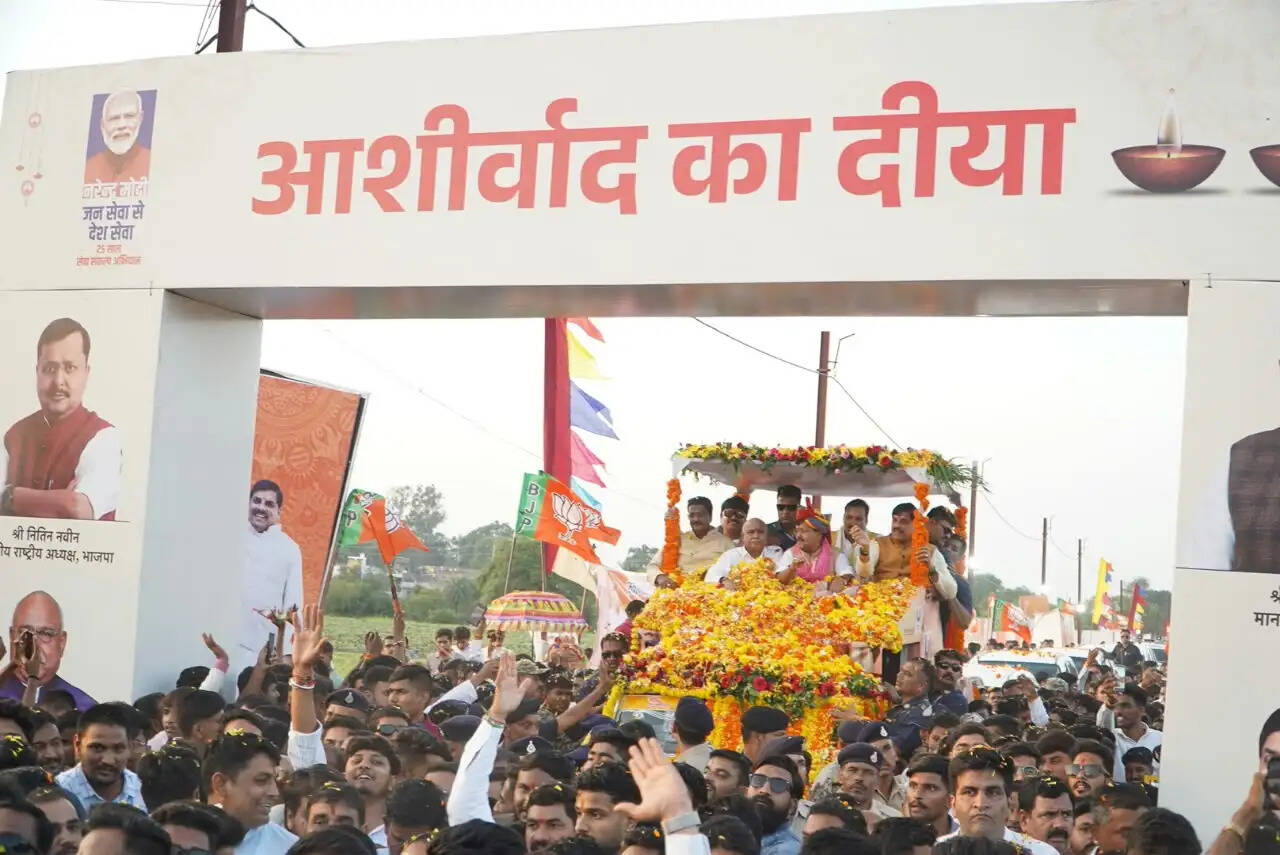 मप्र : शिप्रा के रामघाट पर जले आशीर्वाद के दीये, उज्जैन से नितिन नवीन ने दिया सेवा संकल्प का संदेश