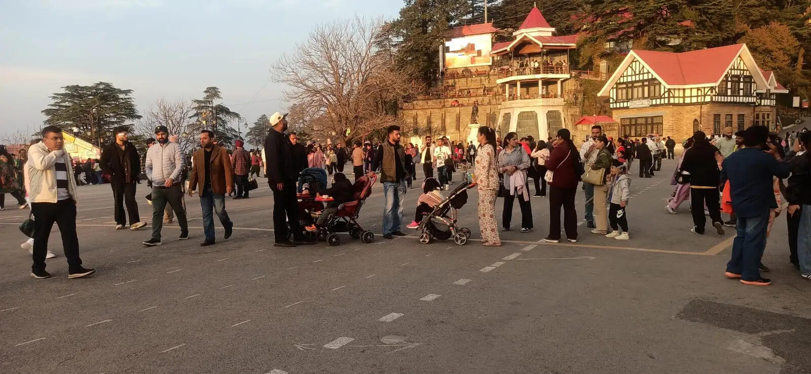 हिमाचल में अंधड़, ओलावृष्टि और आसमानी बिजली का अलर्ट, ठंड बढ़ी