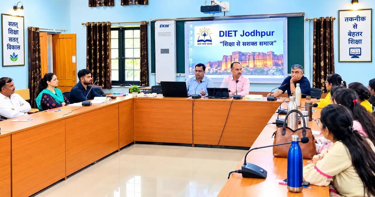 आईसीटी लैब के प्रभावी संचालन पर प्रशिक्षण शुरू