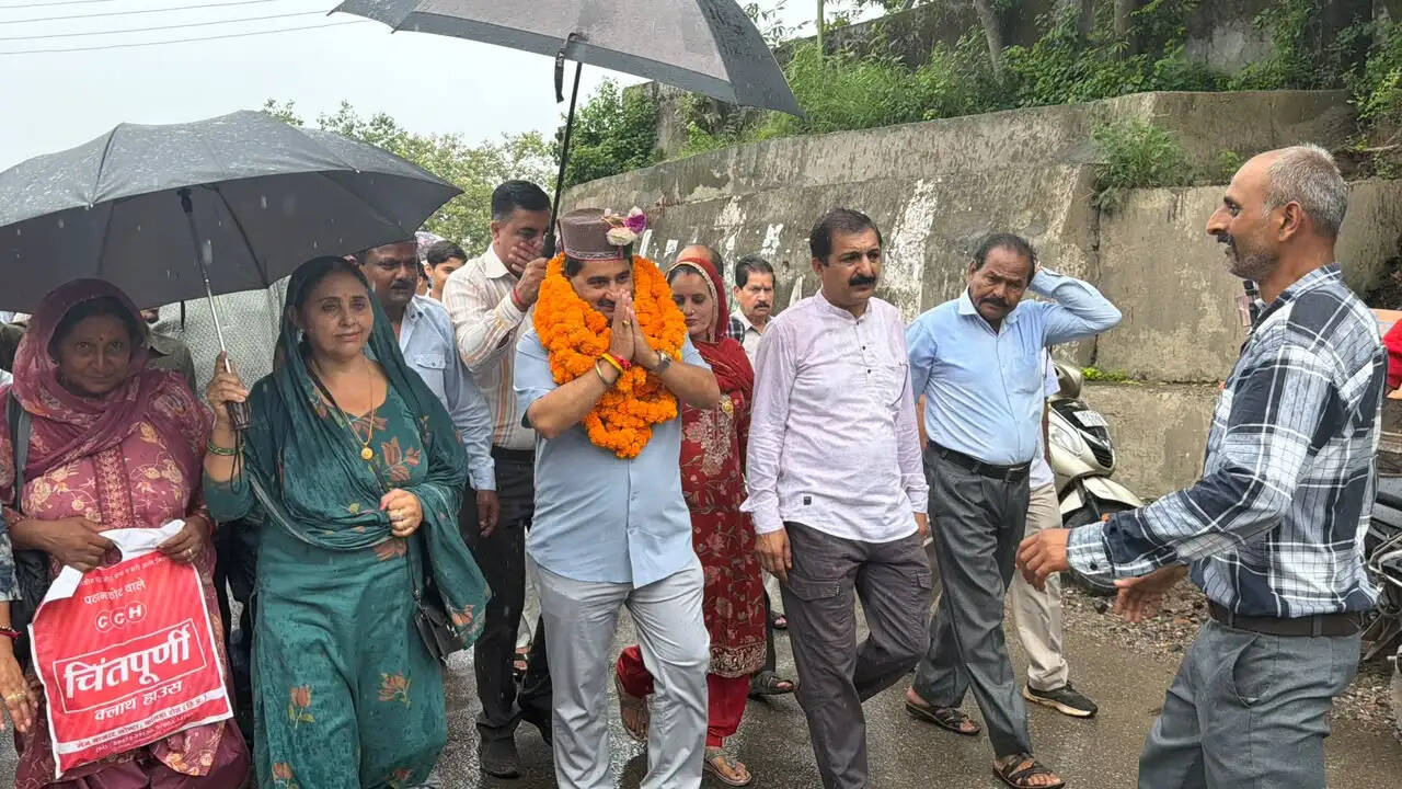 मुख्यमंत्री की लोकप्रियता देख बौखला गए हैं विरोधी : पठानिया