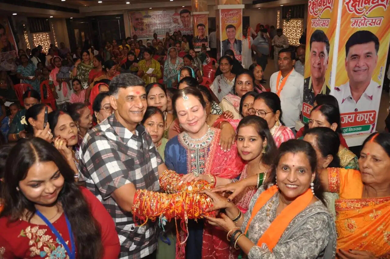बहनों का स्नेह और विश्वास ही मेरी सबसे बड़ी ताकत : अजय कपूर