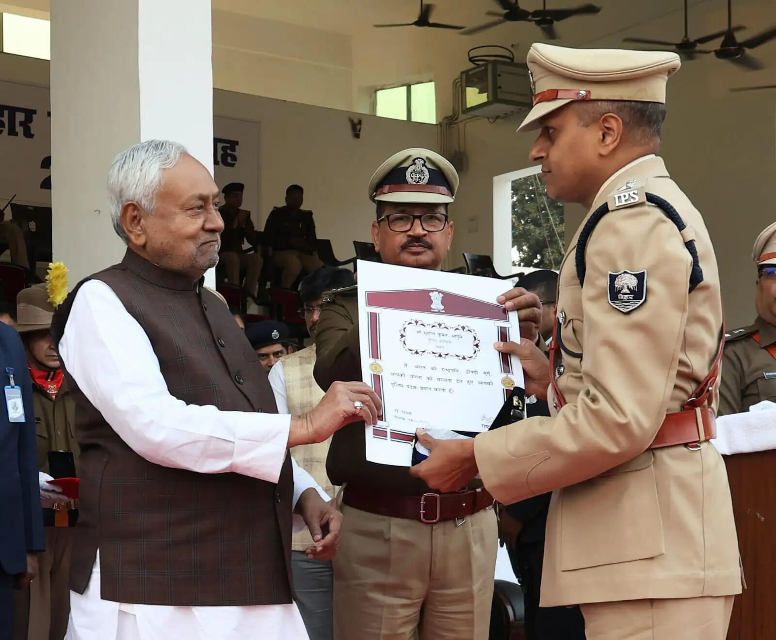 बिहार पुलिस सप्ताह-2026 के सामूहिक परेड-सह-वार्षिक पारितोषिक वितरण कार्यक्रम में शामिल हुए मुख्यमंत्री
