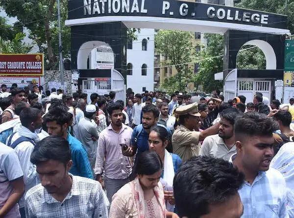 त्रिदिवसीय पुलिस भर्ती परीक्षा सम्पन्न, 28.86 लाख अभ्यर्थियों में 75.94 प्रतिशत रहे उपस्थित