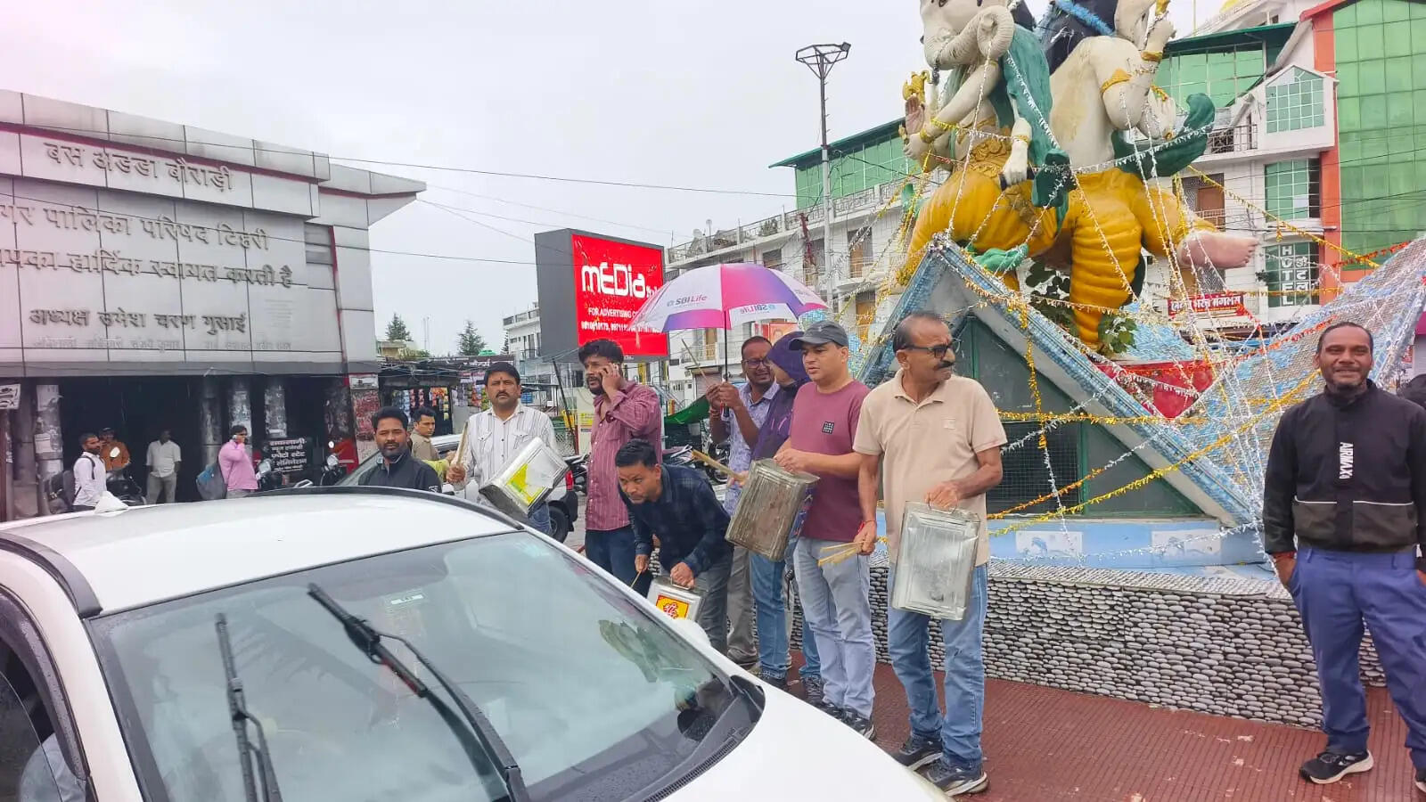 नई टिहरी में मेडिकल कॉलेज निर्माण को निकाली कंटर बजाओ रैली