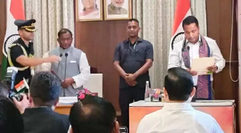 डॉ. हिमंत बिस्व सरमा सरकार के मंत्रिमंडल में बीपीएफ नेता चरण बोडो शामिल