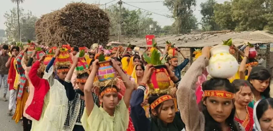 501 कन्याओं की भव्य कलश यात्रा, नवदिवसीय श्रीमद्भागवत कथा का शुभारंभ