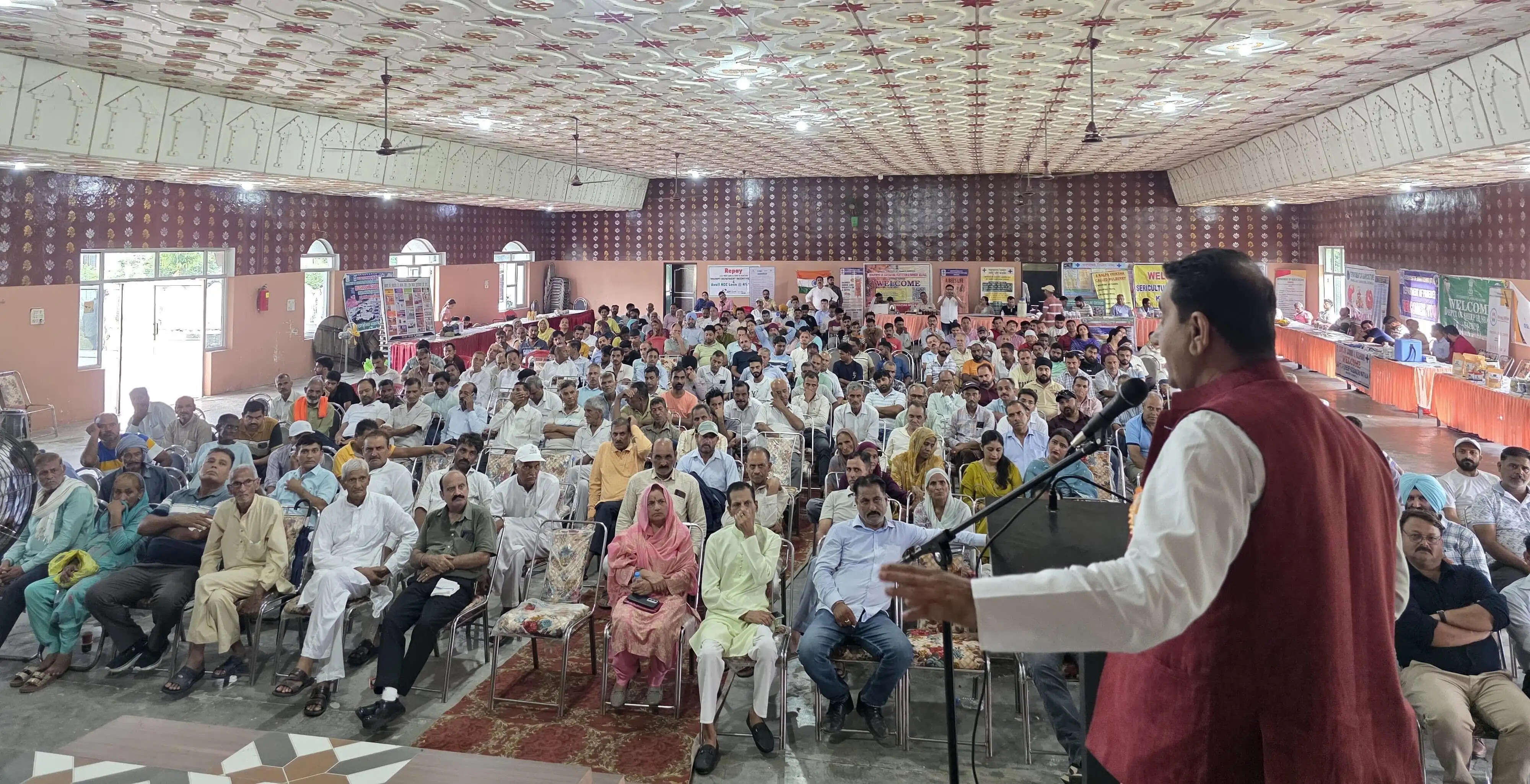 खेती में तकनीक और नवाचार अपनाएं किसान, ग्रामीण अर्थव्यवस्था को मिलेगी नई रफ्तार-राजीव जसरोटिया