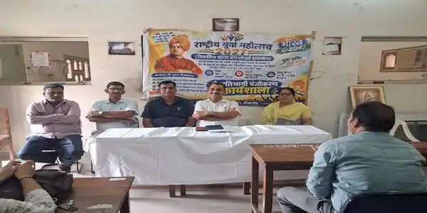 विकसित भारत-2047 के निर्माण में युवाओं की भूमिका अहम