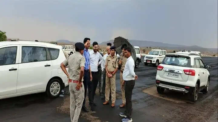 मंडलाः मंत्री संपतिया उइके ने लिया मुख्यमंत्री के कार्यक्रम स्थल की तैयारियों का जायजा