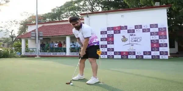 'शाहोशी रानी' पहल के लिए कोलकाता नाइट राइडर्स ने खेला नाइट गोल्फ का आठवां संस्करण
