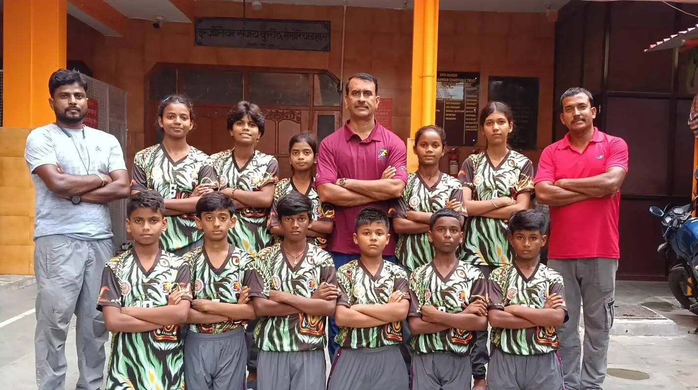 नेशनल यूथ एथलेटिक्स चैंपियनशिप के लिए झारखंड की टीम पंजाब रवाना