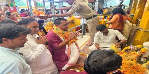 बिहपुर विधायक ने किया महाकाल का दर्शन, क्षेत्र के लिए मांगी दुआ