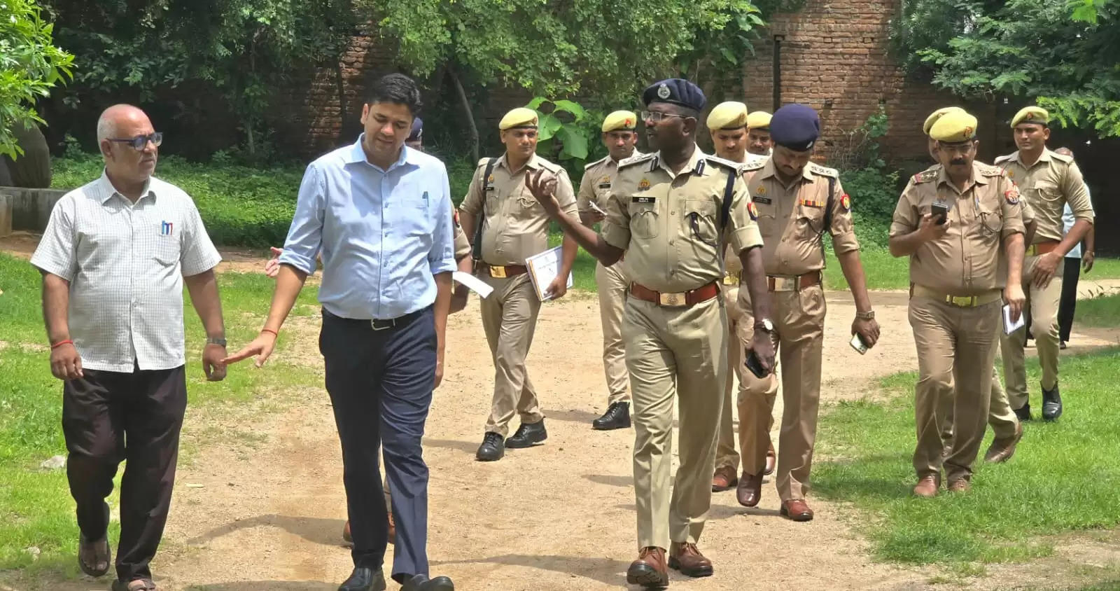 पुलिस भर्ती प्रवेश परीक्षा : 27 केन्द्रों पर प्रतिदिन 10,605 अभ्यर्थी होंगे शामिल