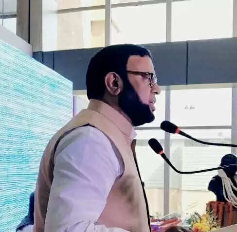 बुनकरों को दो लाख पूंजी और उद्यमी योजना में 20 फीसदी लाभ देने की मांग