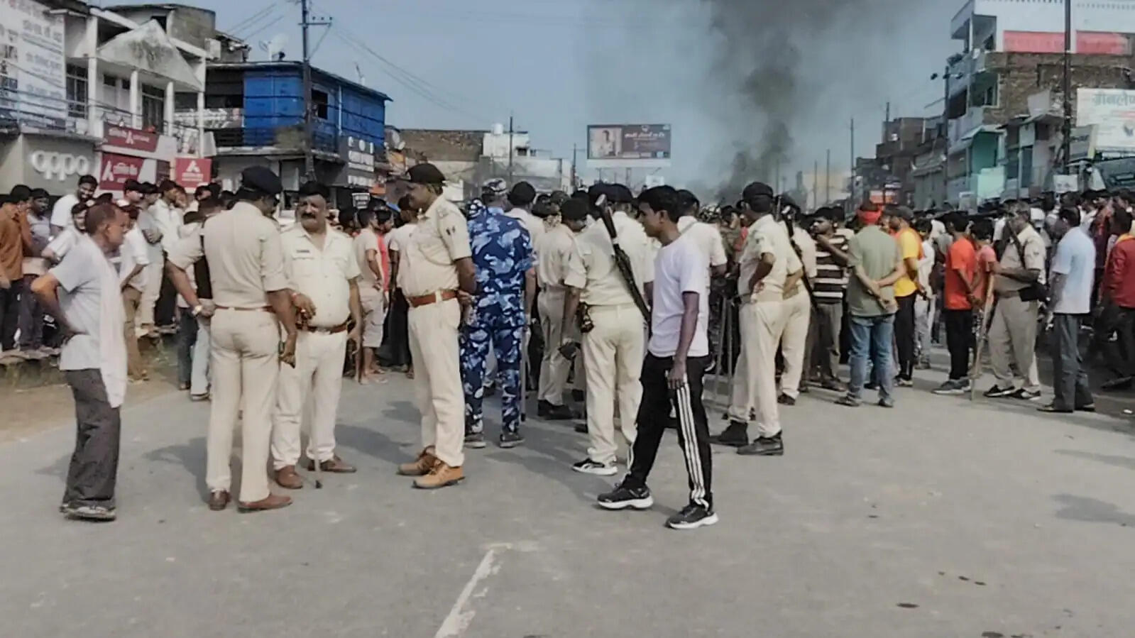 तीन दिन से लापता 11 वर्षीय गौतम का नहीं मिला सुराग, आक्रोशित लोगों ने एनएच -727 पर किया जाम