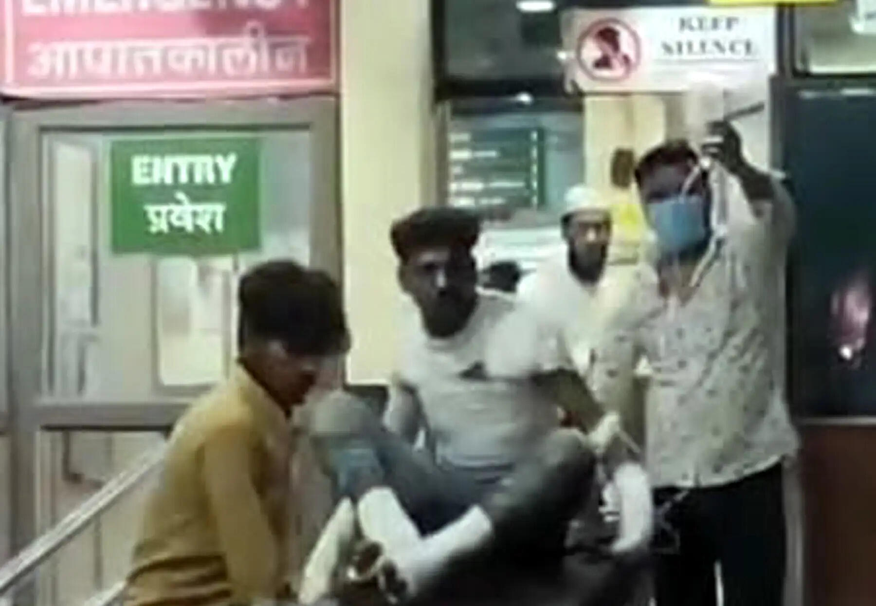 गुरुग्राम: खाना बनाते समय फटा सिलेंडर, पांच घायल