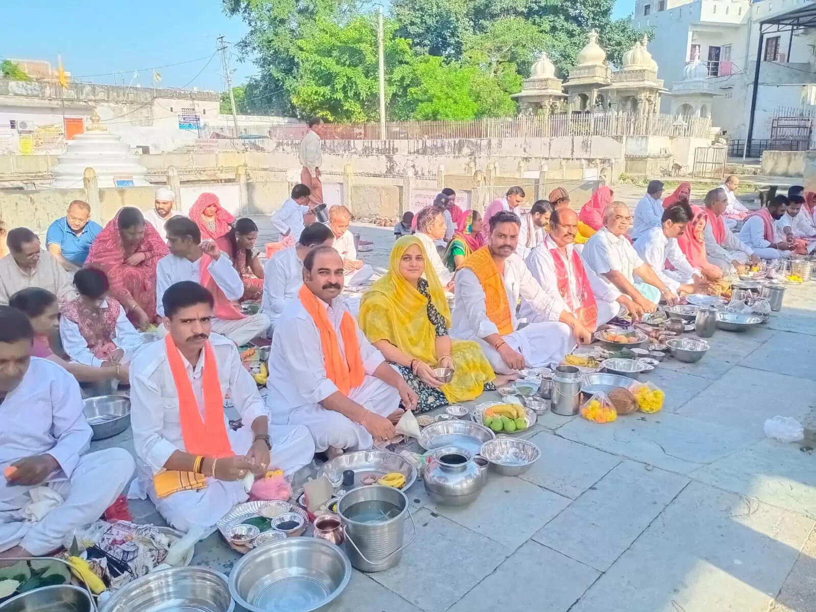 सर्वपितृ अमावस्या पर सार्वजनिक तर्पण