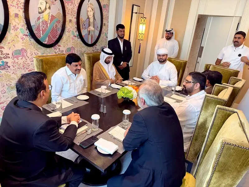 मप्र के मुख्यमंत्री सोमवार को दुबई में निवेश और वैश्विक संवाद कार्यक्रमों में करेंगे सहभागिता