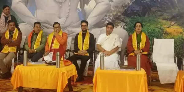 स्वामी विवेकानंद युवाओं के साथ पूरे भारत के प्रेरणा स्रोत : अनुराग ठाकुर