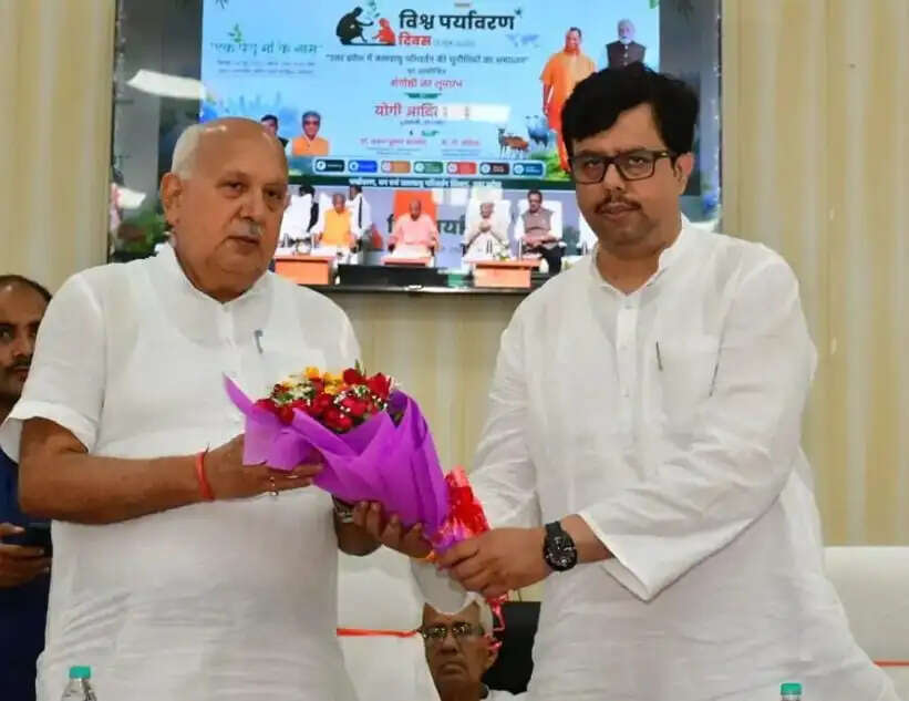 कृषि मंत्री सूर्य प्रताप शाही ने किया अटल बिहारी वाजपेई सभागार का लोकार्पण
