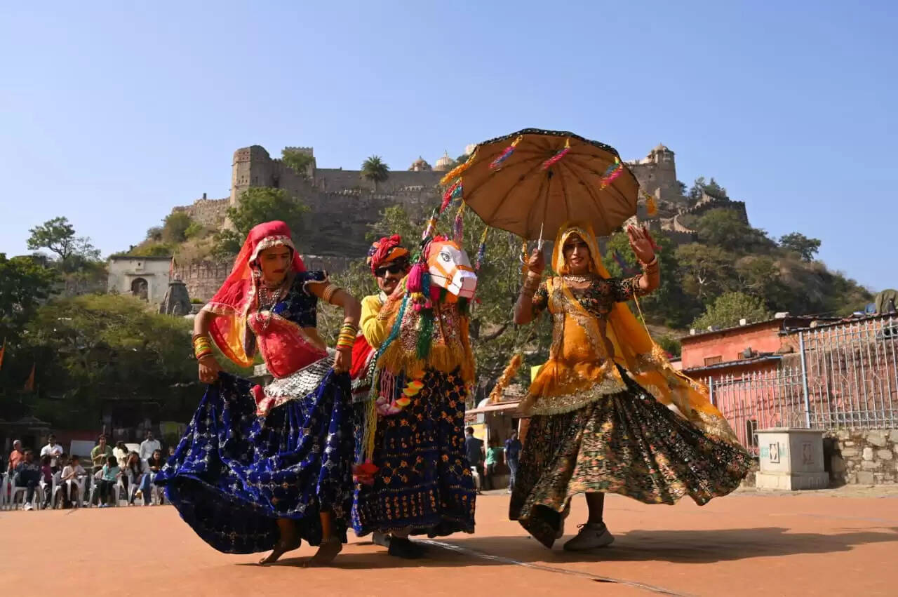 कुंभलगढ़ फेस्टिवल के पहले दिन दिखा लोक नृत्य, गीत और संस्कृति का रंगारंग समागम