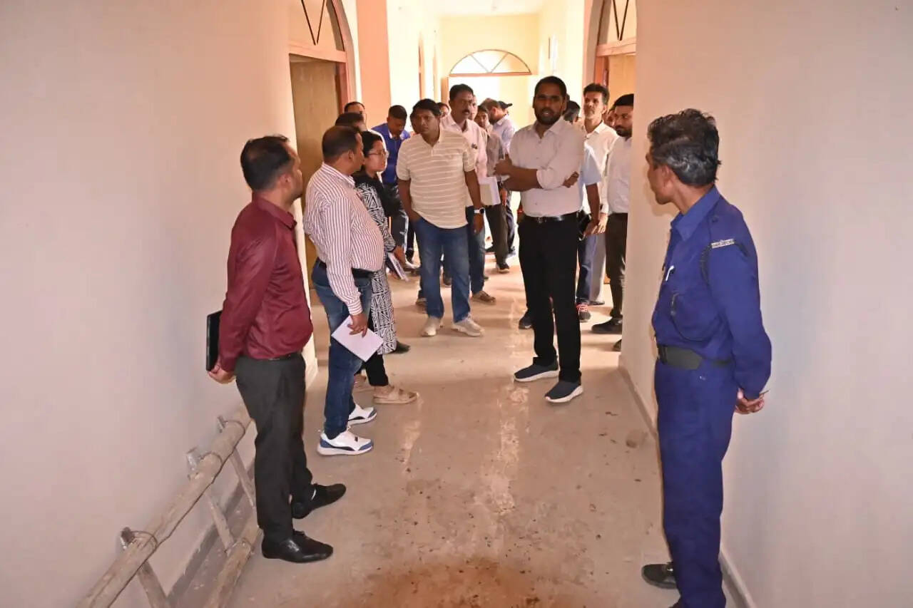 कुकरेल के नव निर्मित तहसील भवन में शीघ्र पूर्ण की जाए मूलभूत सुविधाएं : कलेक्टर