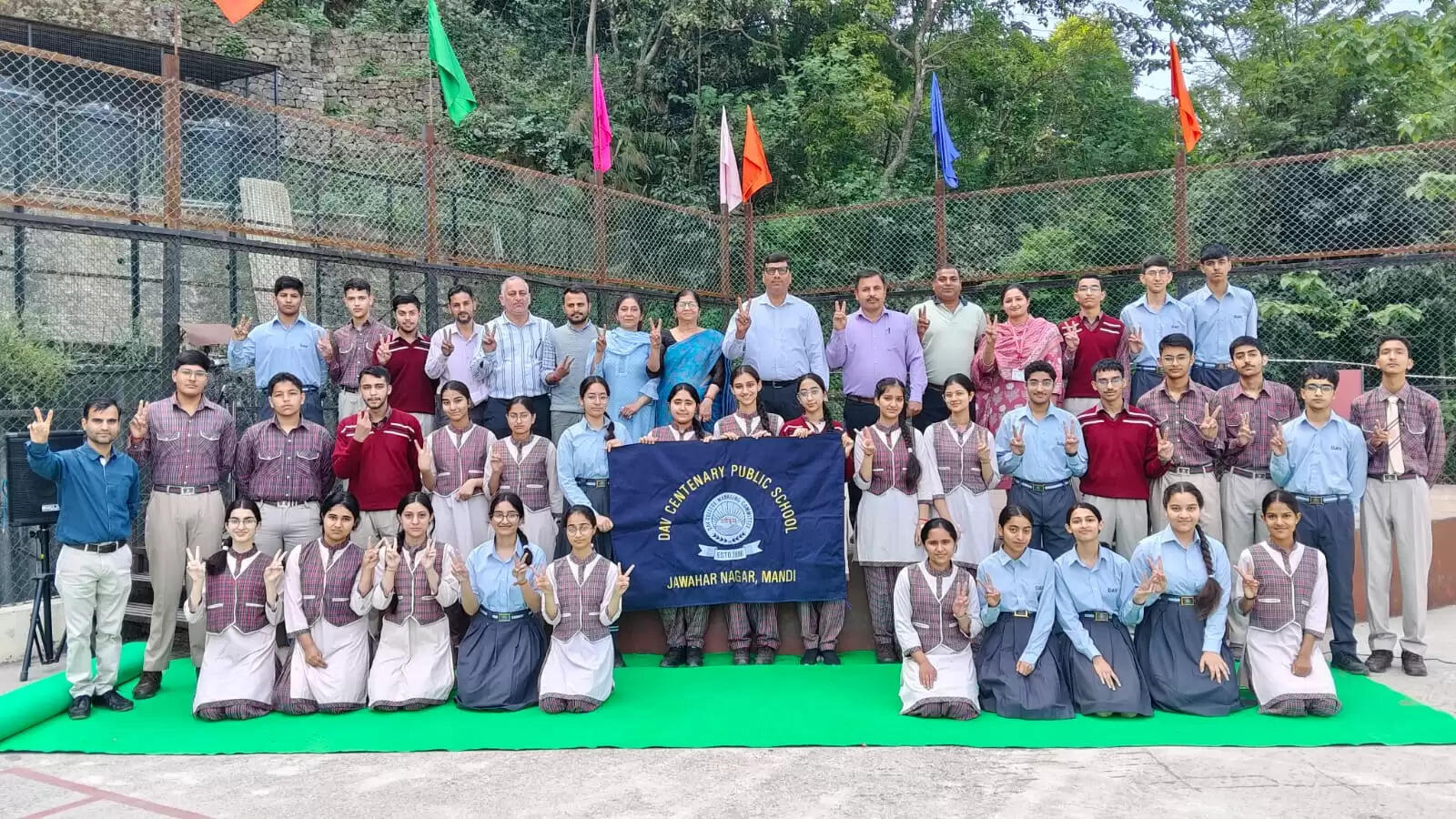 डीएवी सीपीएस मंडी का शानदार प्रदर्शन, दसवीं की बोर्ड परीक्षा में रहा शत-प्रतिशत परिणाम